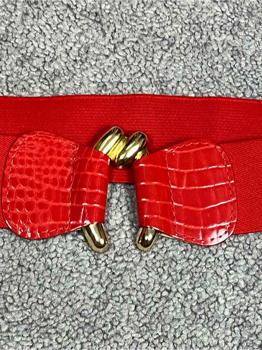 Vintage Women's Red Elastic Waist Belt with Gold Hook Buckle